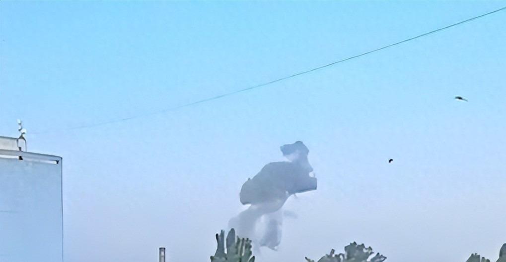 1：19，俄乌战损比披露，574架无人机和40枚导弹空袭，美工厂被炸